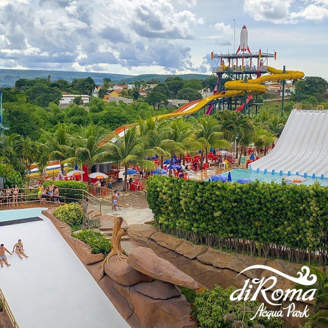 Aparthotel Piazza Diroma Acesso Diroma Acqua Park Gratuito Star Temporada à Caldas Novas Extérieur photo